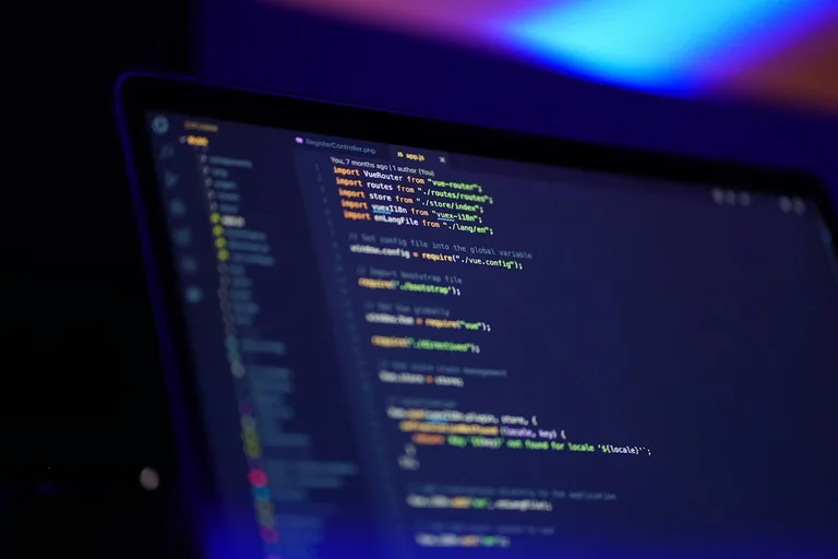 Capa do artigo: Como a IA muda o trabalho do desenvolvedor de software?